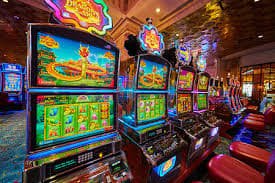 Tampilan meja French Roulette dengan layout nomor dan area taruhan
